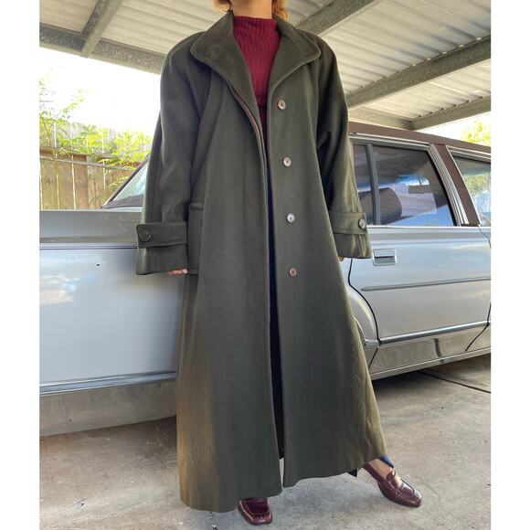 🔥VTG Casual Corner Classic Army Green Wool Blend Preppy Overcoat Oversized 6 - Picture 1 of 15